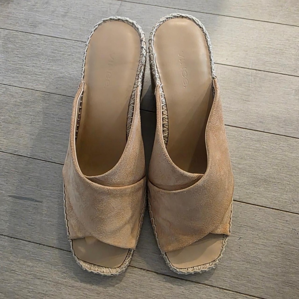 Vince tan & brown suede wedge sandals size US 7
